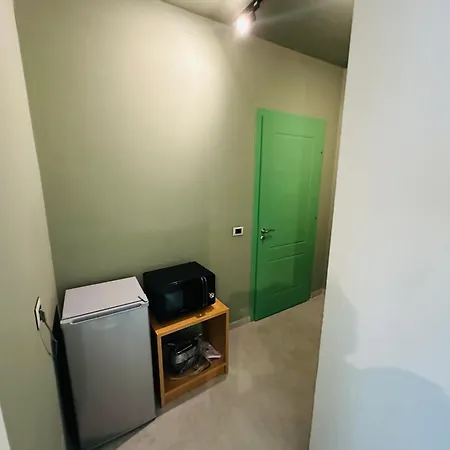 Stay-five Modern Self Check-in & Fast Wi-fi * Shkodër