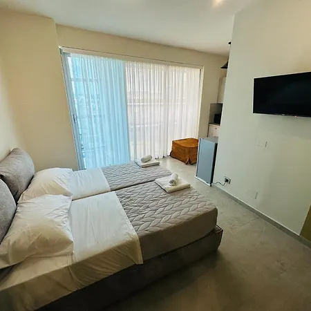 Stay-five Modern Self Check-in & Fast Wi-fi Appartement Shkodër