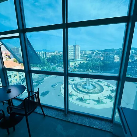 Stay-five Modern Self Check-in & Fast Wi-fi *