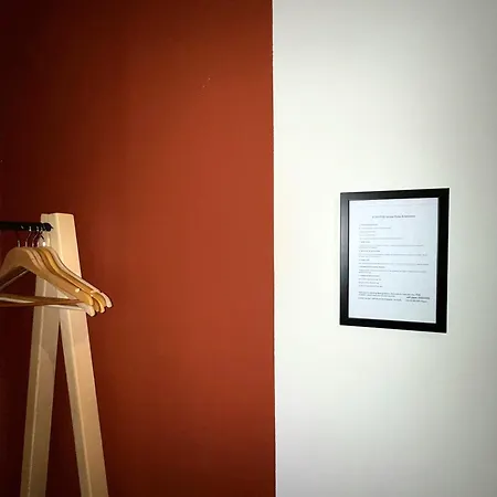 Stay-five Modern Self Check-in & Fast Wi-fi * Shkodër