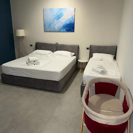 Stay-five & Apartment Shkoder