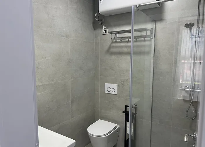 Stay-five Modern Self Check-in & Fast Wi-fi Apartmán Shkodër