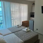 Stay-five Modern Self Check-in & Fast Wi-fi * Shkodër